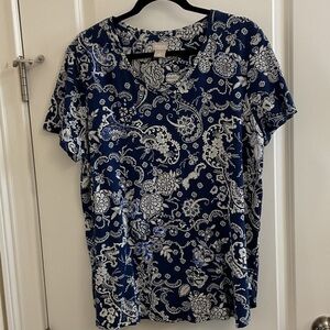 Chico's Navy and White Floral Short Sleeve Top